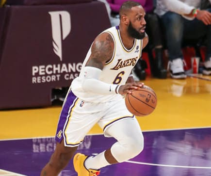 NBA Observations: Kyrie's Return, Expectations for Klay + LeBron's Rise To No. 1