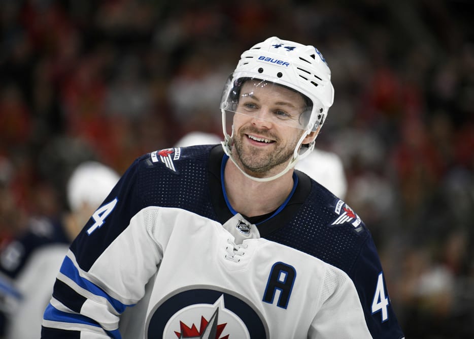 NHL DFS: DraftKings Plays and Strategy for Sunday, October 26