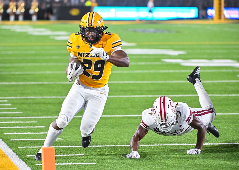 CFB DFS DraftKings College Football Week 7 Main Slate Plays