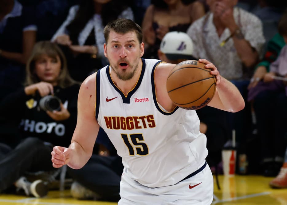 NBA DFS Picks: FanDuel Top Plays and Strategy for Saturday, April 18