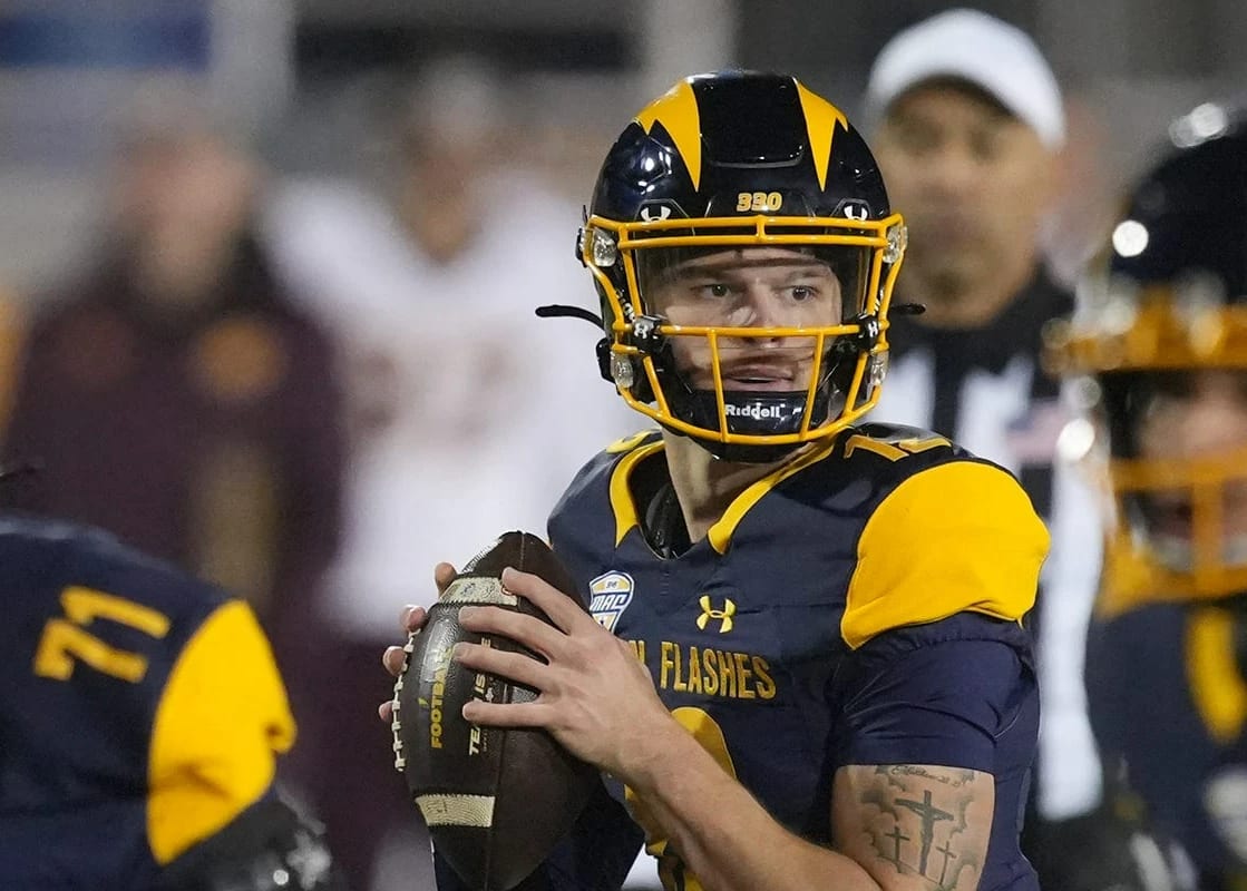 Which G6 and Independent College Football Teams Gained the Most Followers This Offseason?