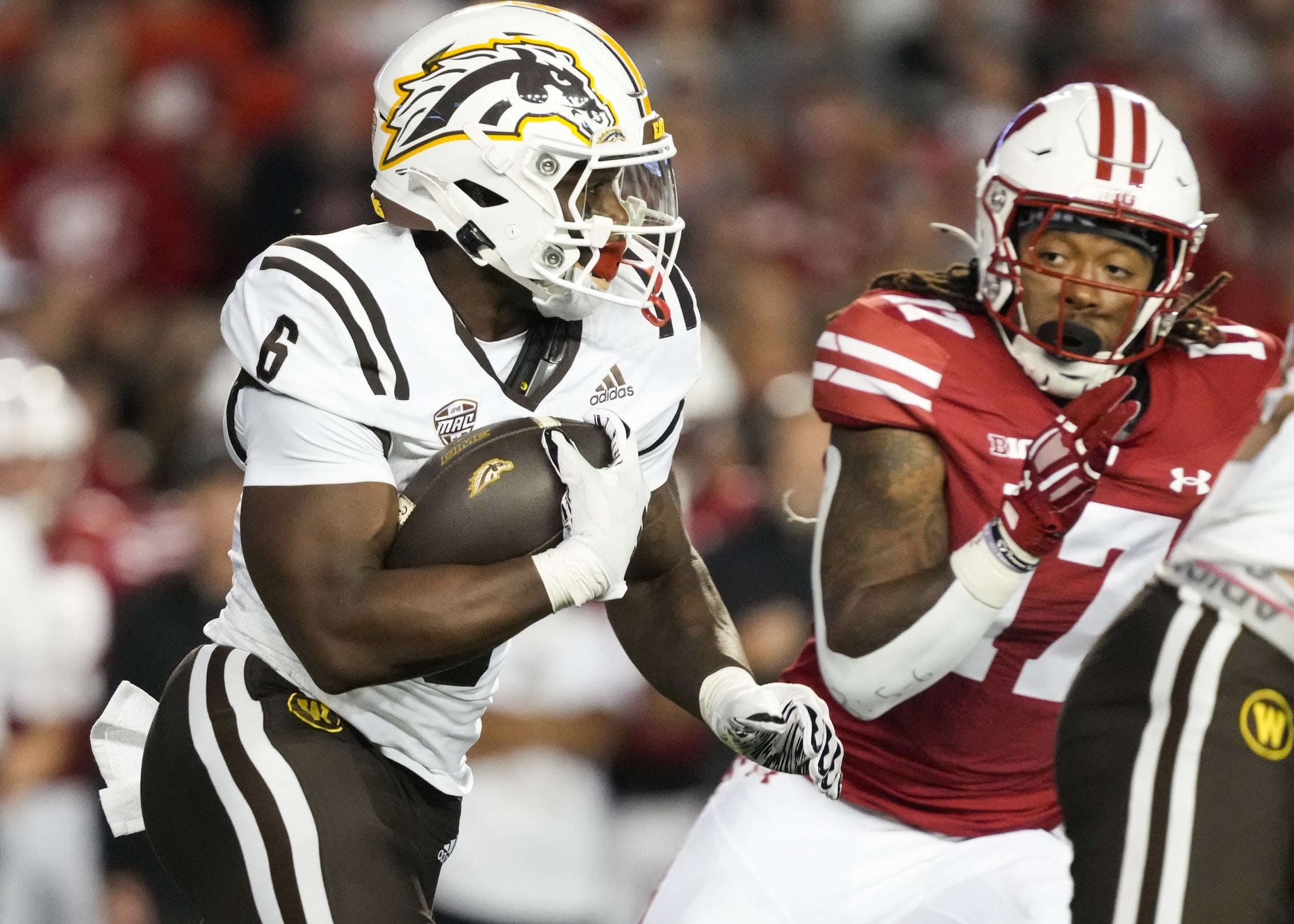 College Football DFS Picks: Friday DraftKings CFP First Round and Bowl Game Plays