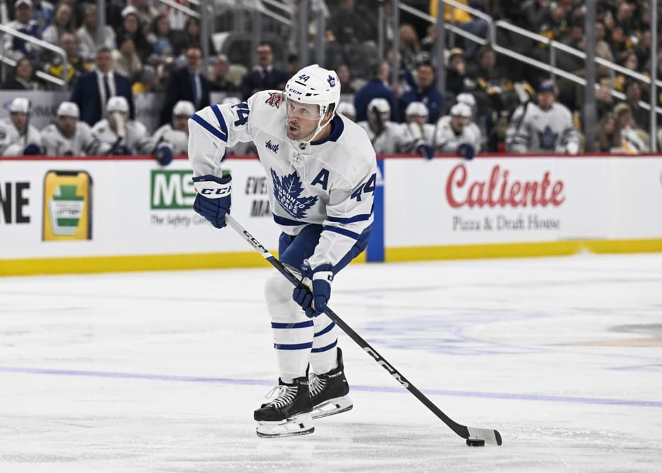 NHL DFS: DraftKings Plays and Strategy for Saturday, January 31