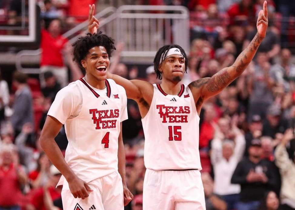 College Basketball DFS: Tuesday, November 11 Picks & Predictions