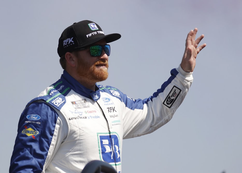 NASCAR DFS Picks and Best Bets: FireKeepers Casino 400