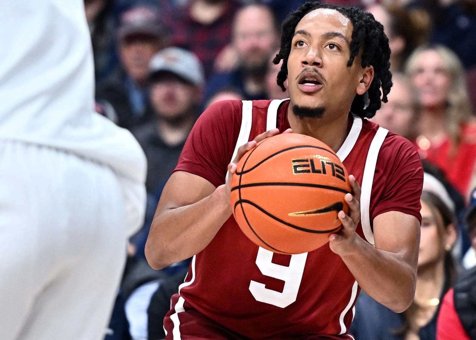 College Basketball DFS: Tuesday, December 2 Picks & Predictions