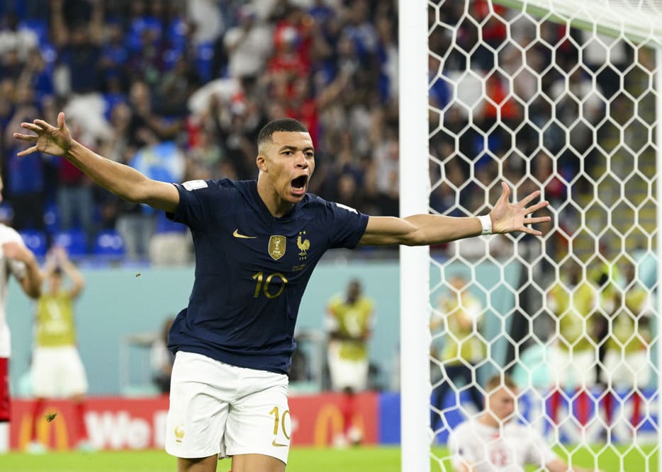 World Cup AI Projections: 2026 World Cup Favorites and Underdogs