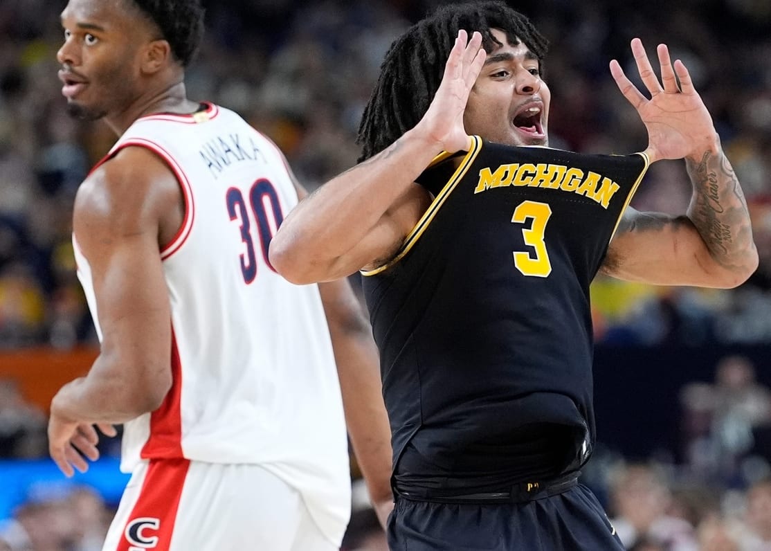 College Basketball DFS Today: Picks & Preview for Monday's National Championship