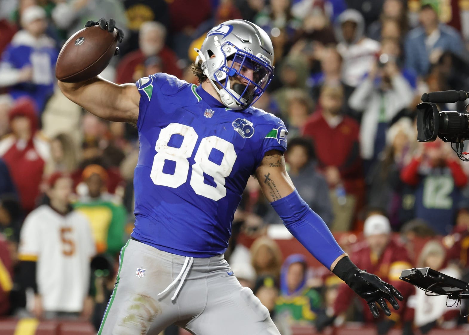 Fantasy Football Waiver Wire: Pickups for Week 12 - Tuesday Update