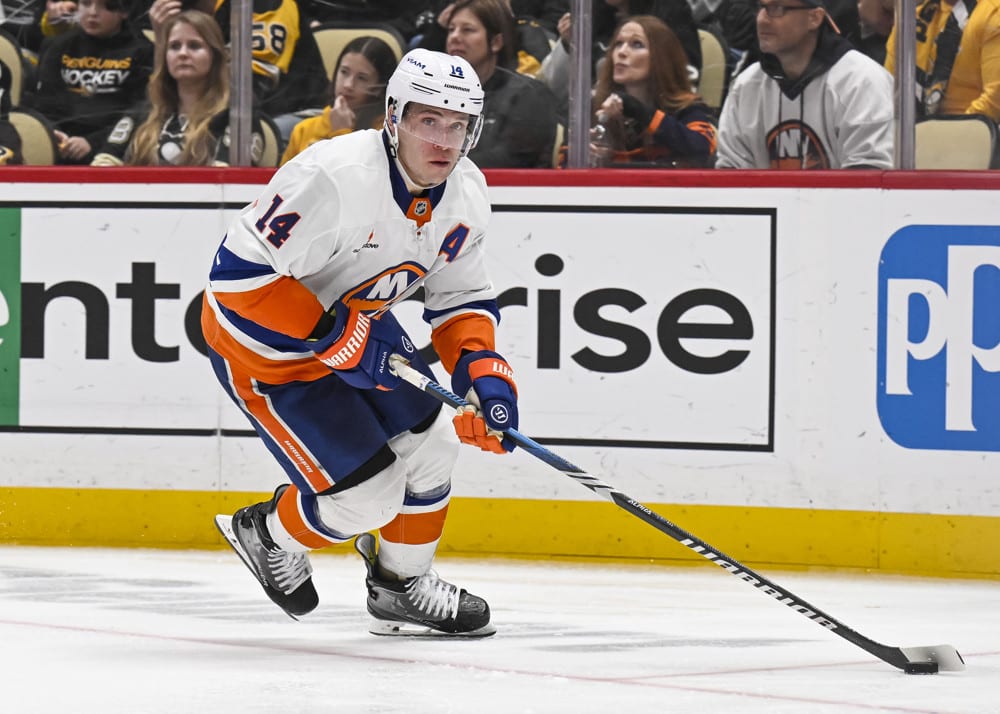 NHL DFS Picks: DraftKings Top Plays and Strategy for Tuesday, October 21