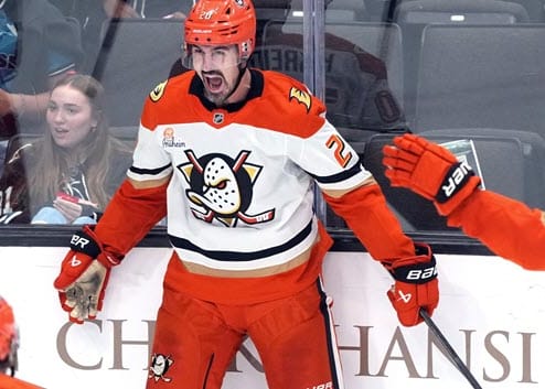 NHL DFS Picks: DraftKings Plays and Strategy for Friday, December 19