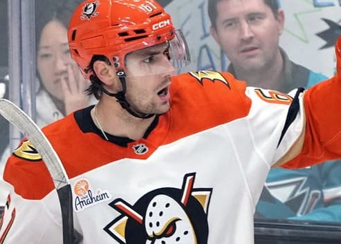 NHL DFS: DraftKings Plays and Strategy for Sunday, March 8