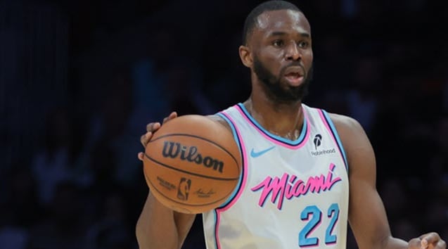 NBA DFS Picks: DraftKings Plays and Strategy for Saturday, January 24