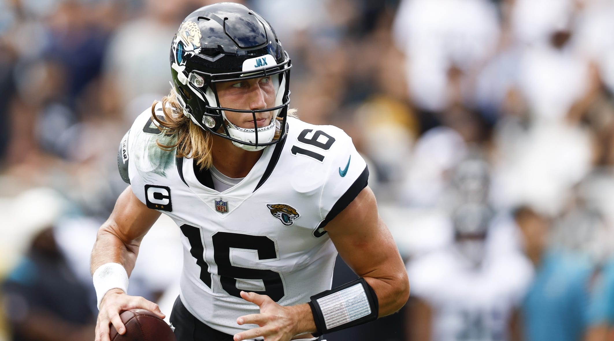 NFL Odds Tracker: NFL Week 12 Odds, Over/Unders and Spreads