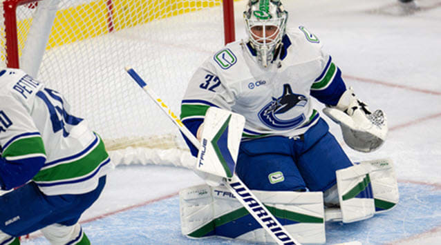 NHL DFS: FanDuel Plays and Strategy for Sunday, November 23