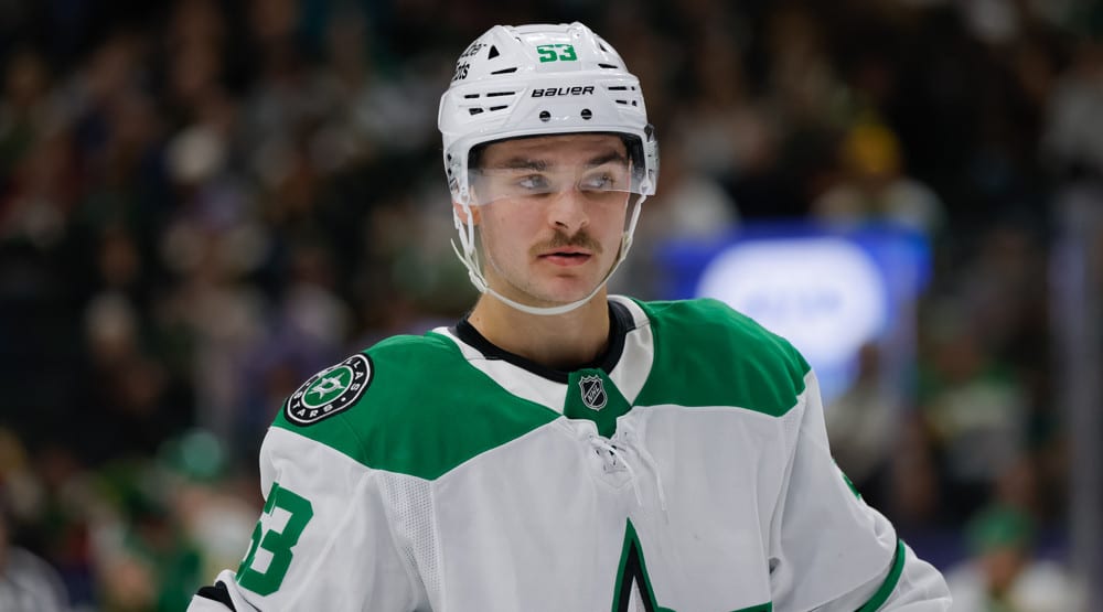 NHL DFS Picks: DraftKings Plays and Strategy for Saturday, April 18
