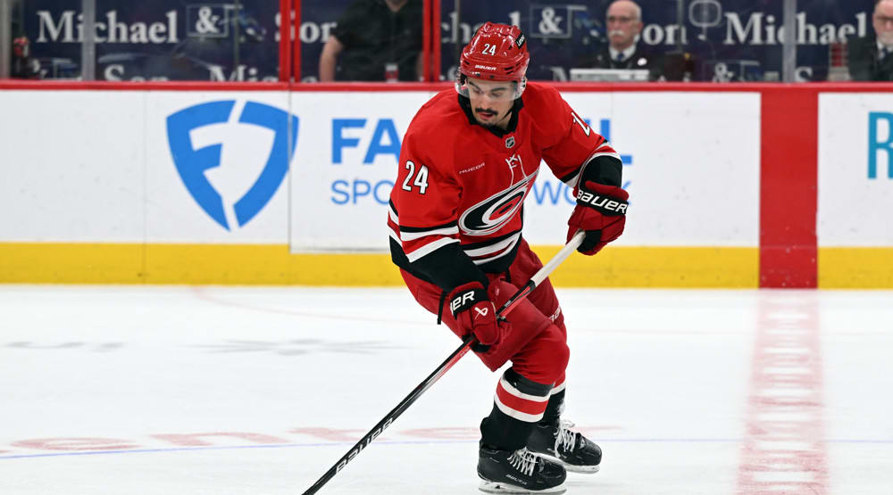 Expert NHL Betting Picks Today: Saturday, October 18
