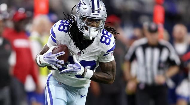 NFL Yahoo DFS Picks: Top Thanksgiving Picks & Strategy Tips