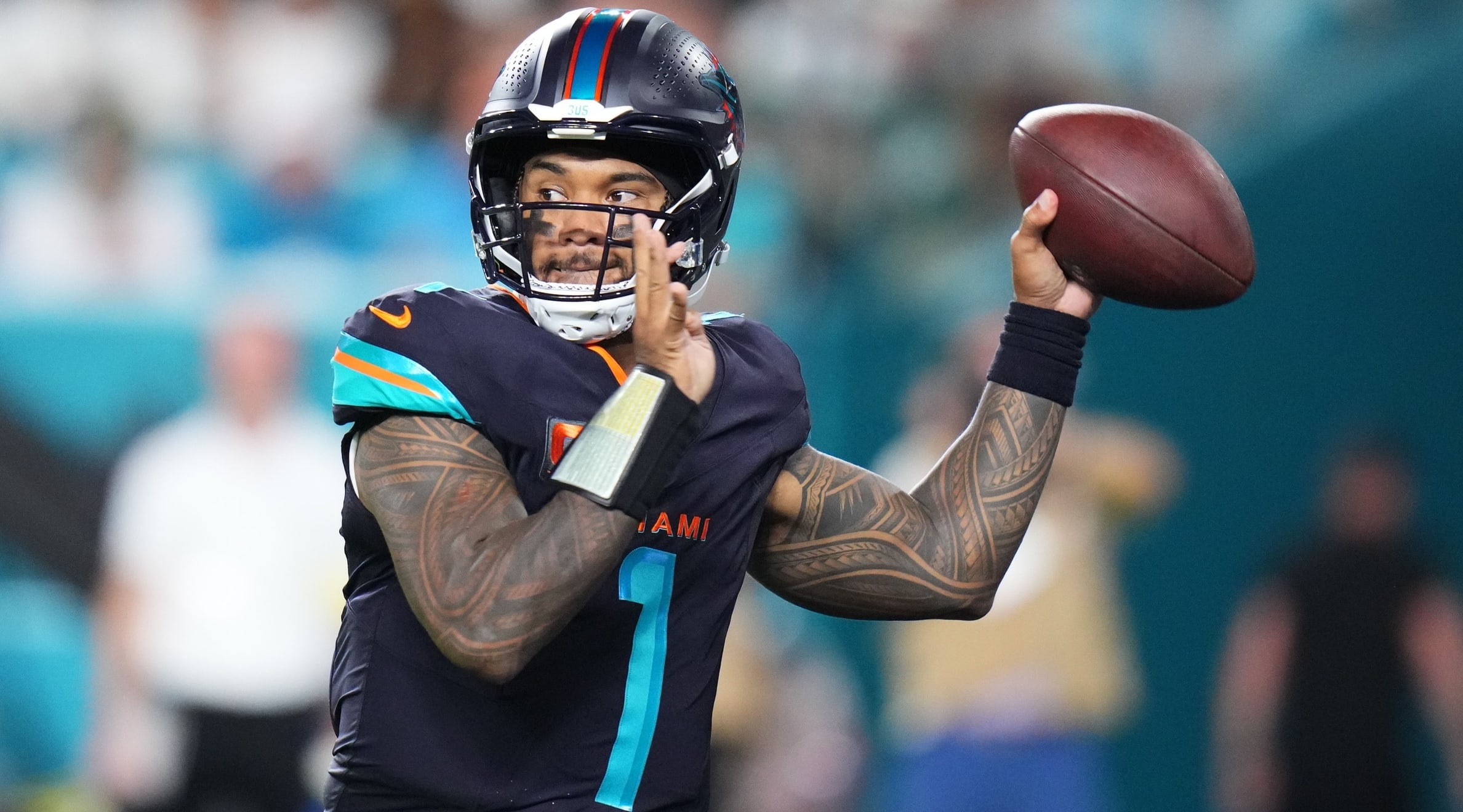 NFL Pick'Em Today: PrizePicks Plays for Week 15 - Monday Night Football