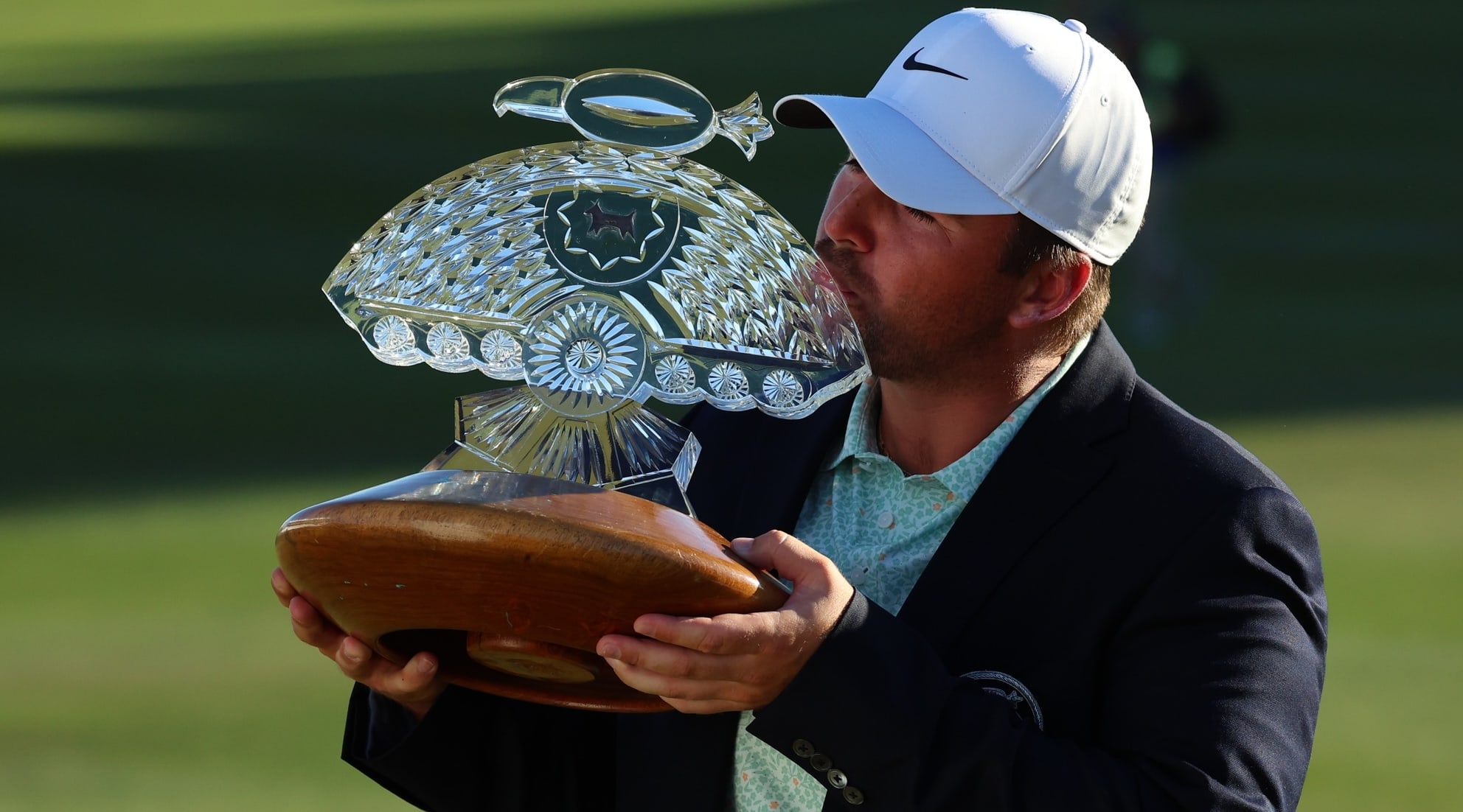 Weekly Fantasy Golf Recap: Gotterup, Up and Away