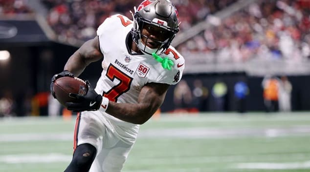 Best Falcons vs Buccaneers Player Prop Bet NFL Picks and Parlays for Thursday Night Football Week 15