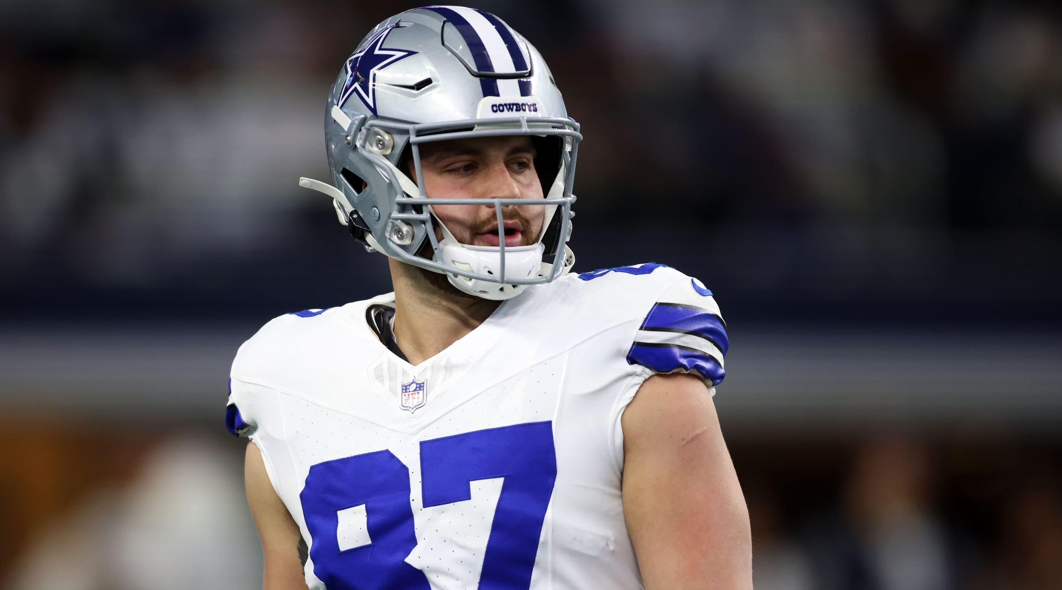 Best Vikings vs Cowboys Player Prop Bet NFL Picks and Parlays for Sunday Night Football Week 15