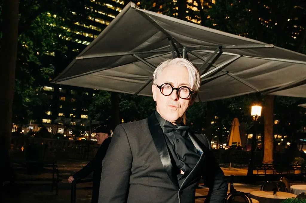 Alan Cumming
