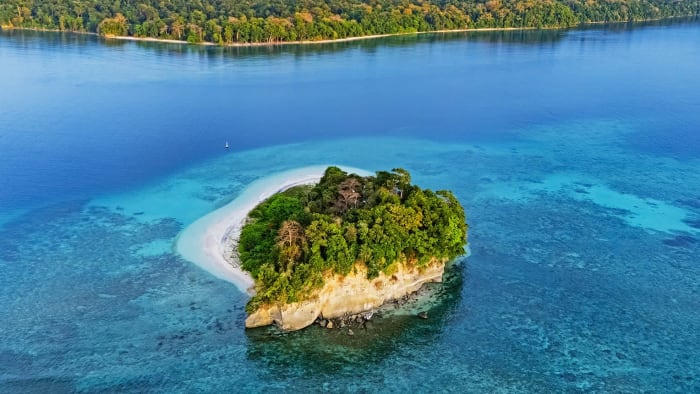 Mahatma Gandhi Marine National Park: Aquatic Eden of the Andaman and Nicobar Islands