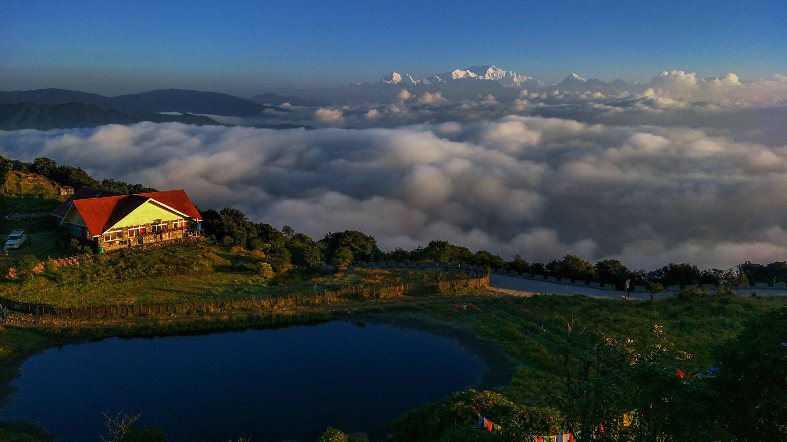 The Guide: Singalila National Park