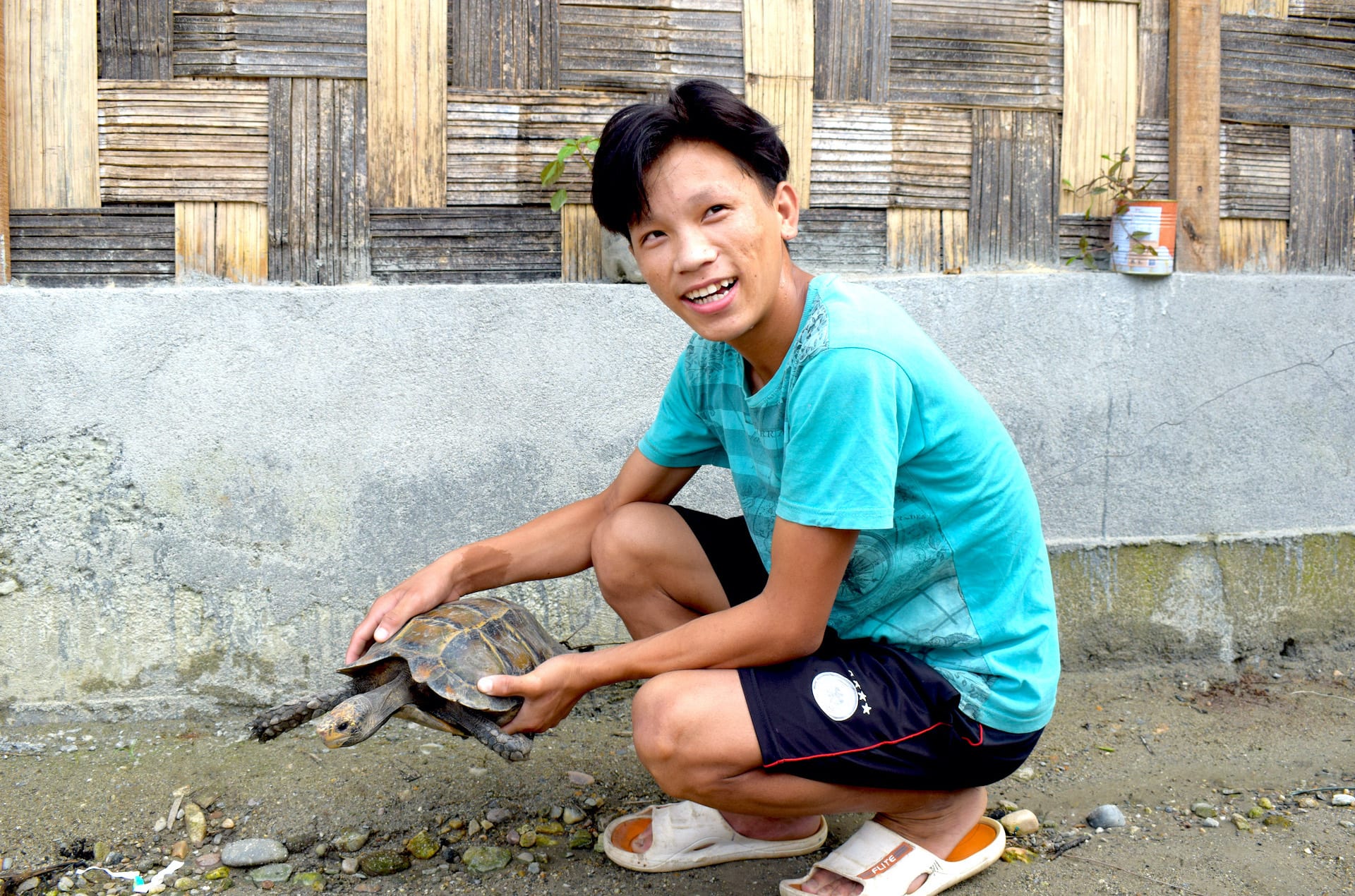 arunachal-pradesh-bamang-tachung-with-impressed-tortoise-he-found-and-released-back-into-the-wild