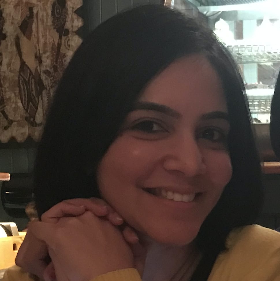  Nidhi Dhingra 