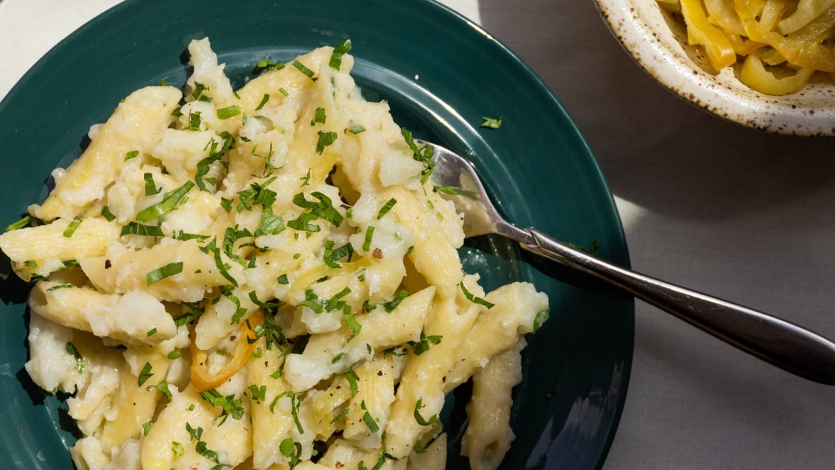 Cauliflower with Penne & Pepperoncini