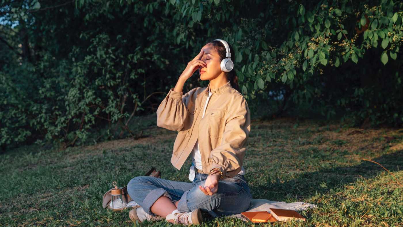 How to Tame Intrusive Thoughts