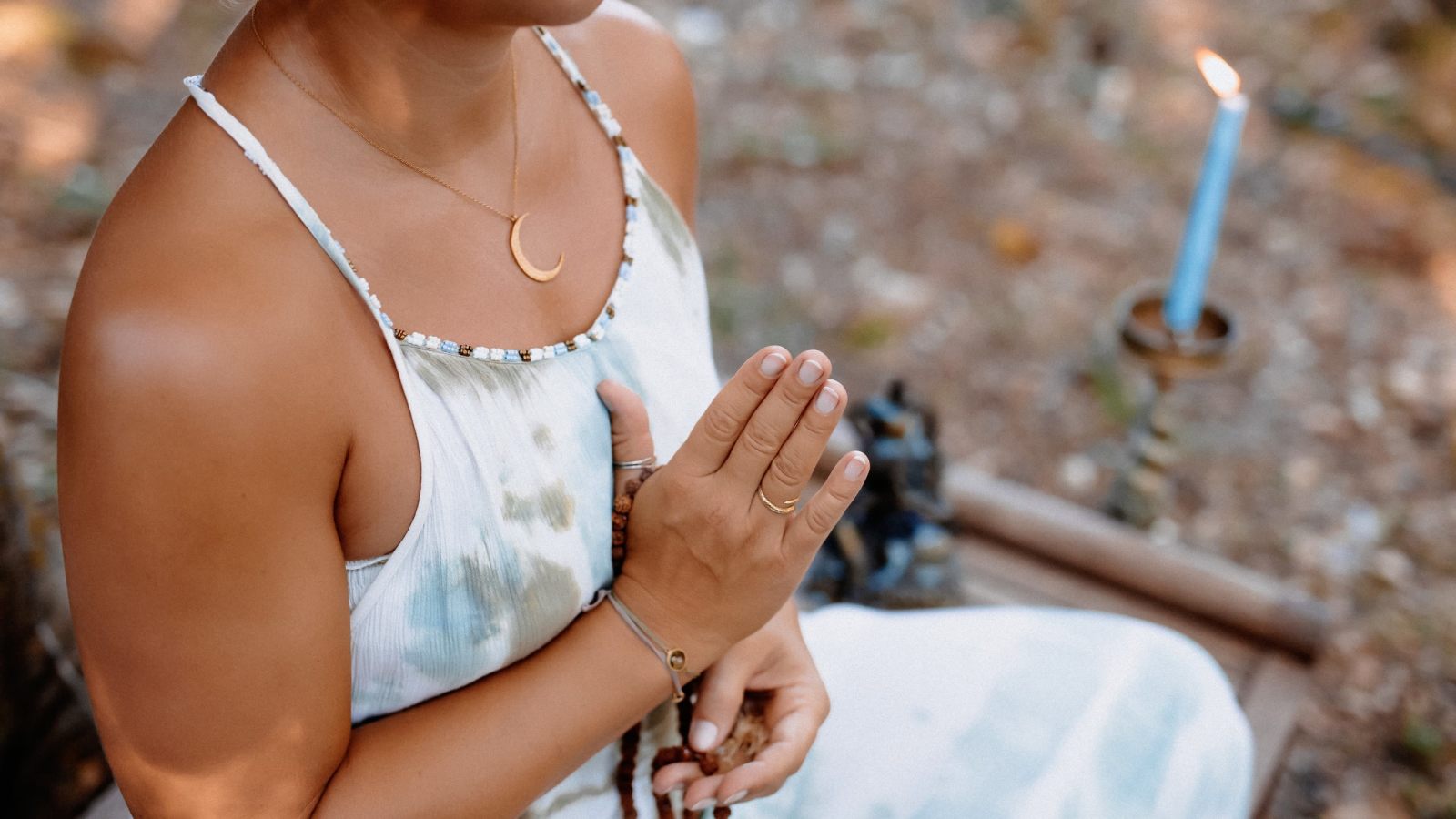 5 Benefits of Chanting Mantra