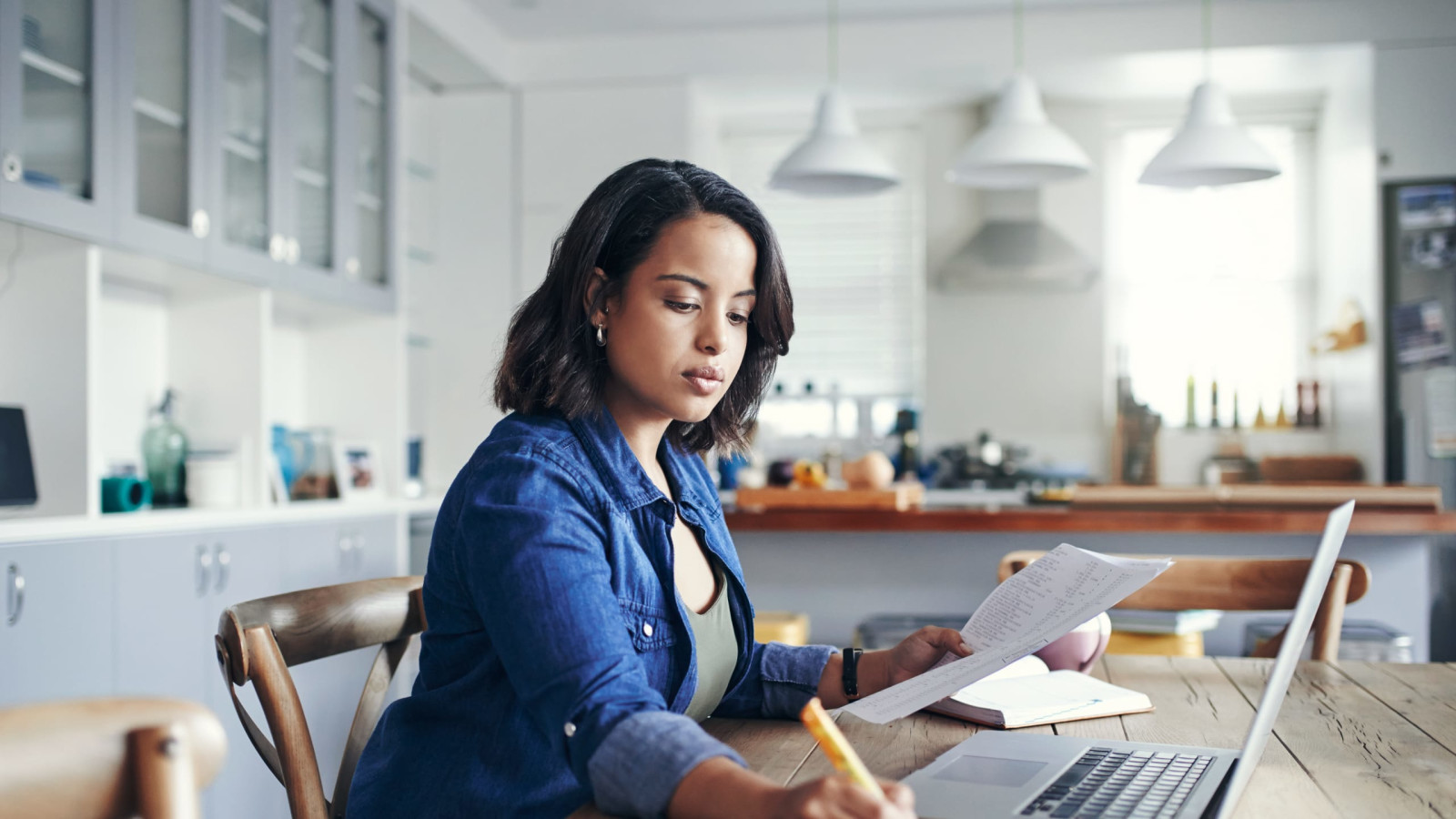 Six Ways to Set Up a Clean Workstation