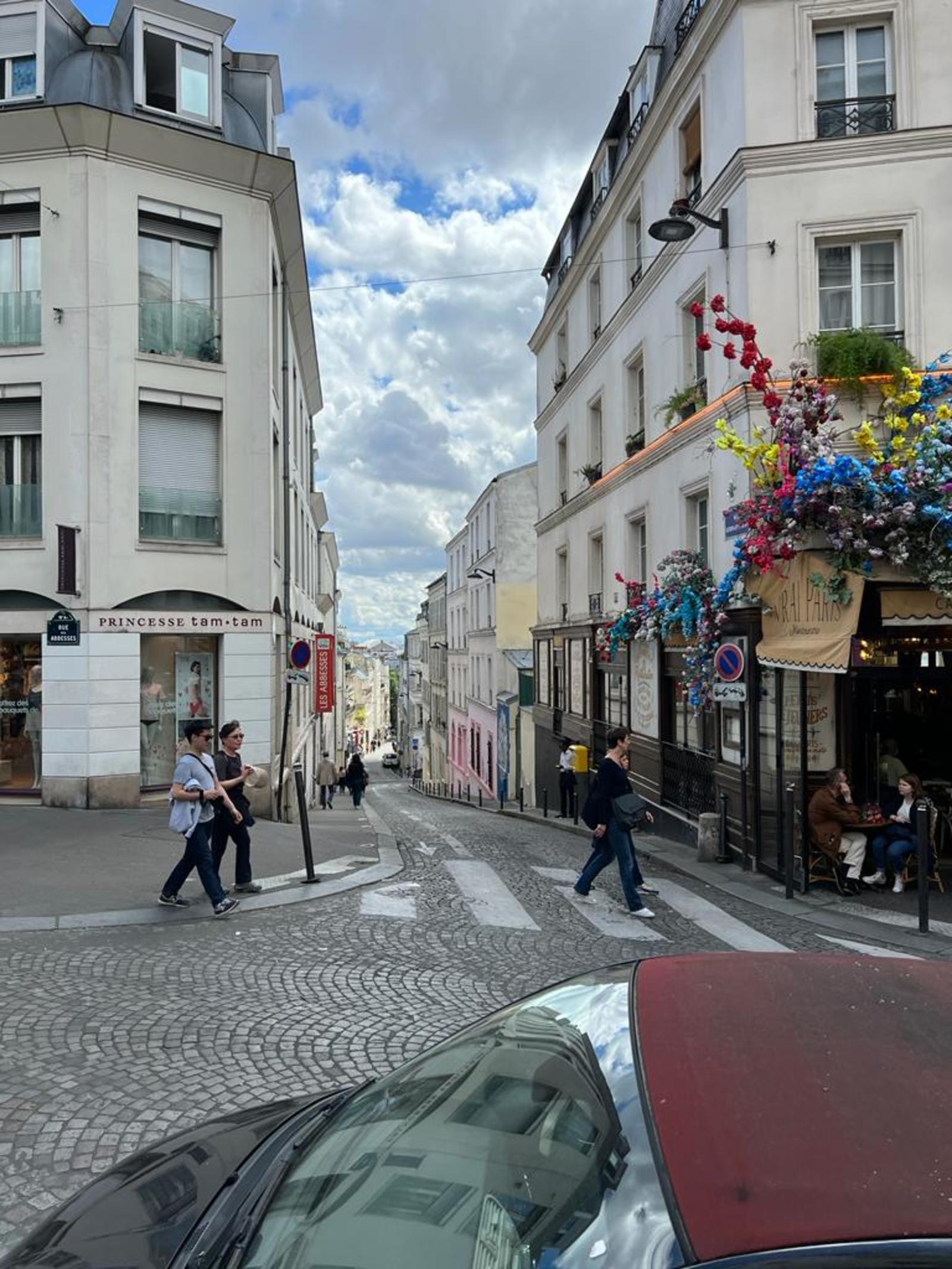 Paris: Around the Arrondissements