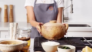 How to Season Your Donabe