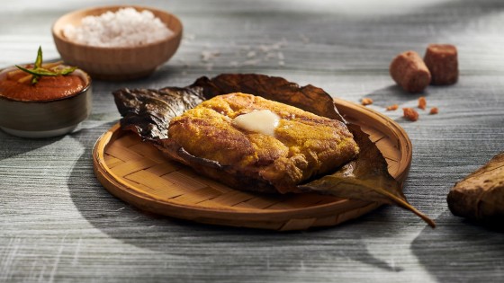 Jackfruit Cake in Teak Leaves