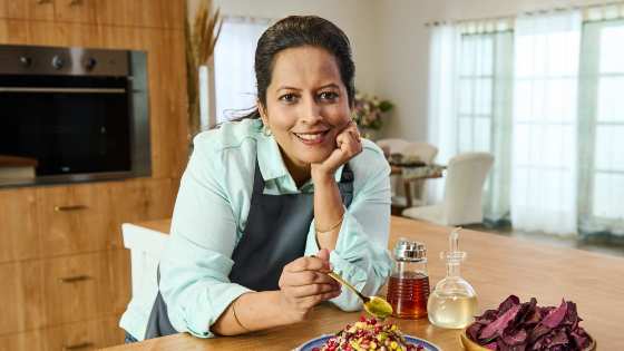 Fenugreek Salad with Curry Leaf Tempering