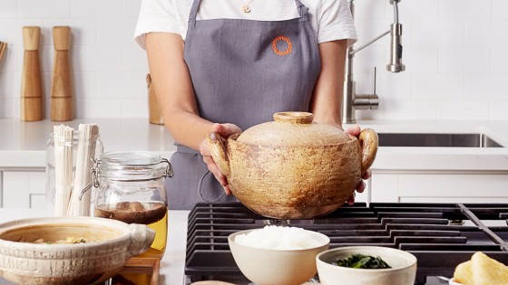 How to Season Your Donabe