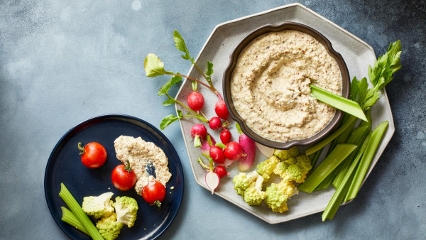 Zucchini Almond Hummus