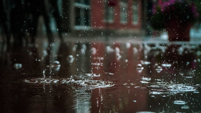 Relaxing Rain & Ocean Mixes