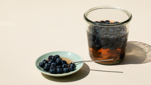 Pickled Blueberries