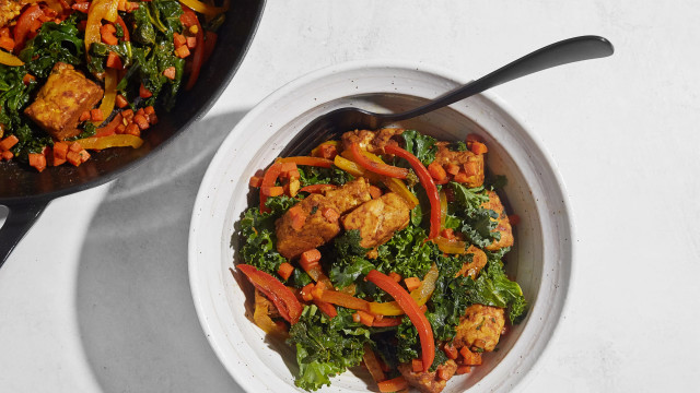 Turmeric Tempeh Stir-Fry