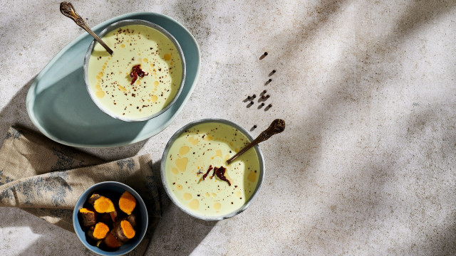 Coconut, Ginger & Turmeric Soup