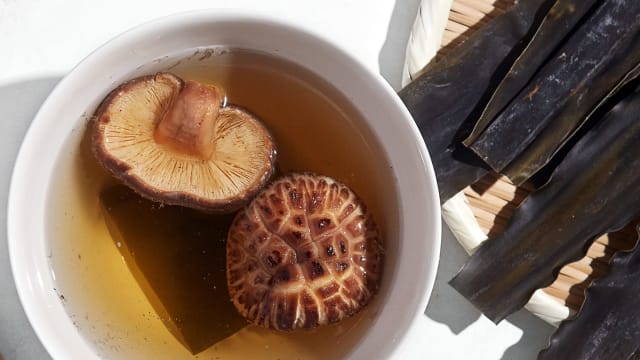 Kombu & Shiitake Mushroom Dashi