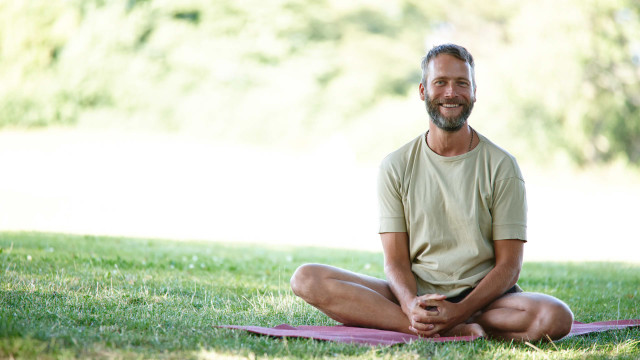 Meditation: A Powerful Tool for Radiant Health