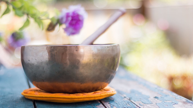 Soothing Sound Bowl Meditation