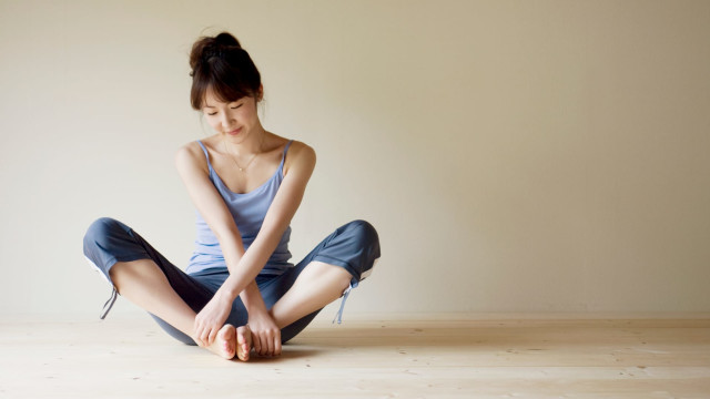 Gentle Yoga: Open the Hips