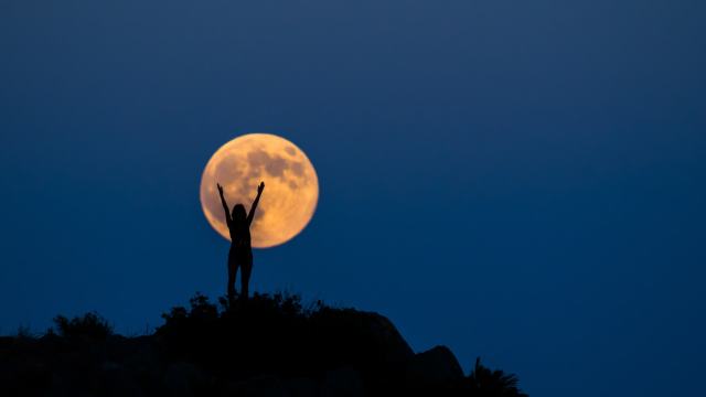 Moon Meditation: Say Yes to Life